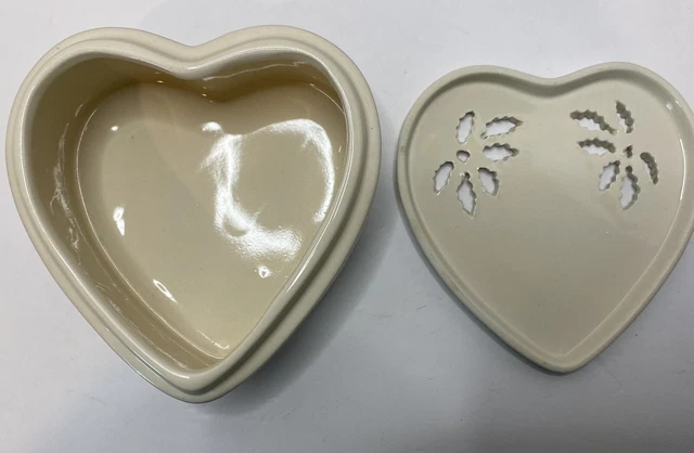 SPODE Christmas Tree Pierced Heart Shaped Porcelain Trinket Jewelry Box w/Lid 4