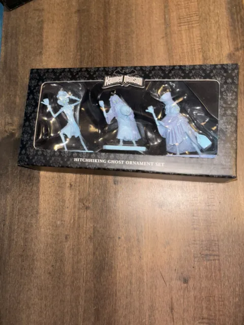 Disney Parks - Haunted Mansion - Hitchhiking Ghosts Rare Ornament Set New in Box