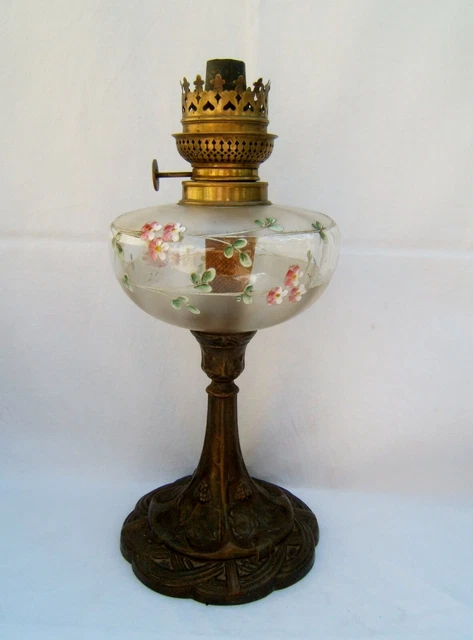 Lampe à pétrole à fleurs pour diner au jardin - Le palais des bricoles