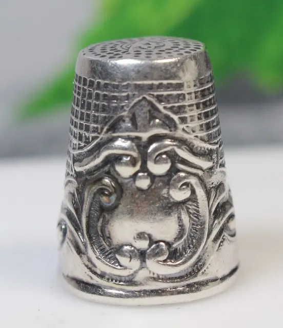 Vintage STERLING SILVER Sewing THIMBLE