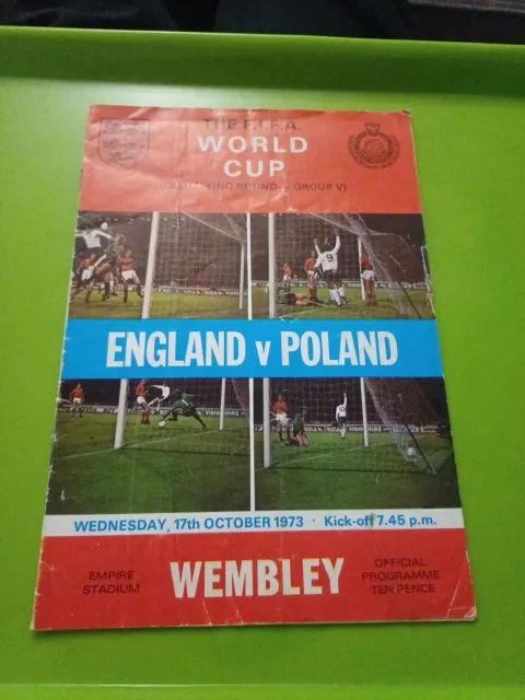 England V Poland World CUP Qualifying Football Programme.  17.10.1973