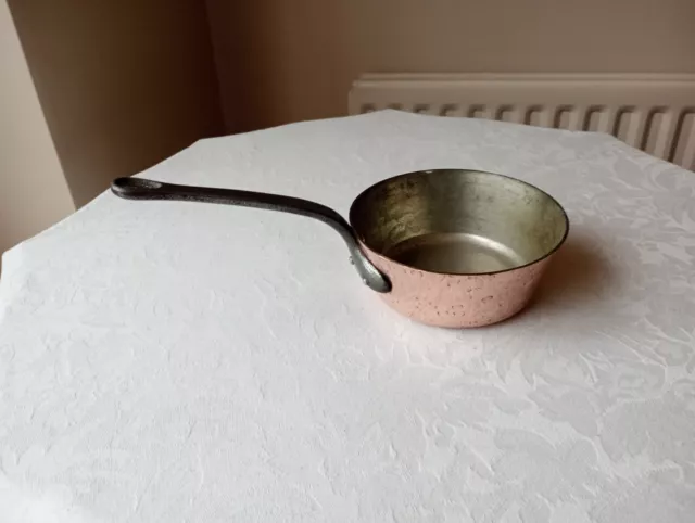 antique Vintage Hammered Copper Saucepan 3