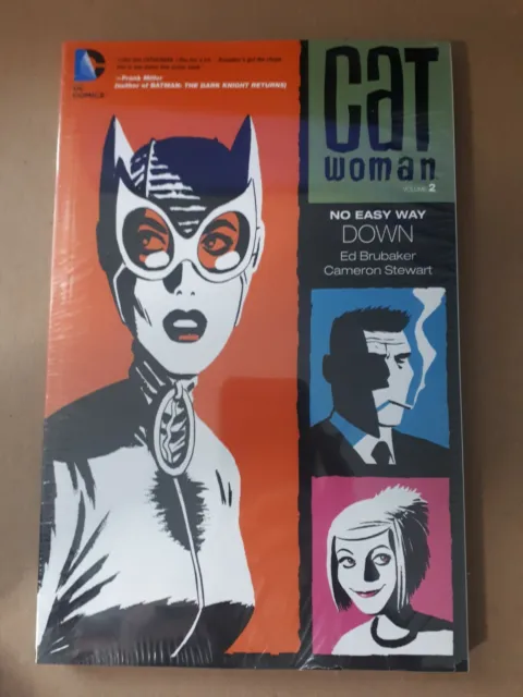 DC CATWOMAN VOL 2 No Easy Way Down TPB Trade Graphic BRUBAKER OOP NM