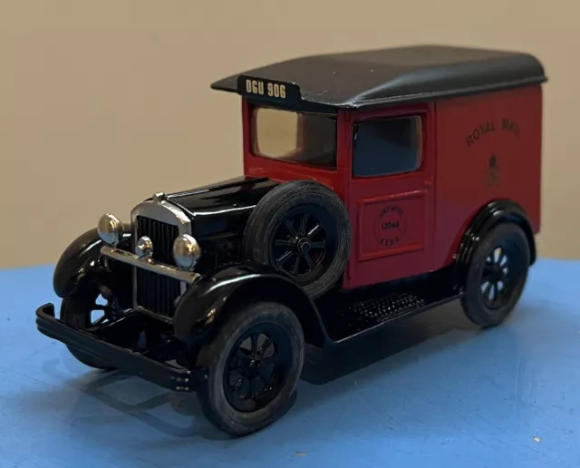 Promod Gearbox 1:43 Morris 105cf Van - Royal Mail