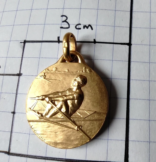d:21mm MEDAILLE  PENDENTIF biface SPORT AVIRON plaqué OR FIX signé LAVRILLIER