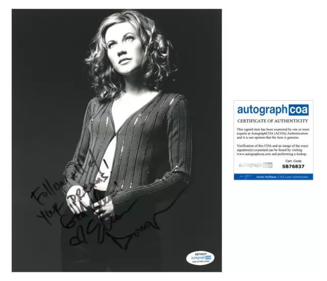 Elisa Donovan "Sabrina the Teenage Witch" AUTOGRAPH Signed Clueless 8x10 Photo