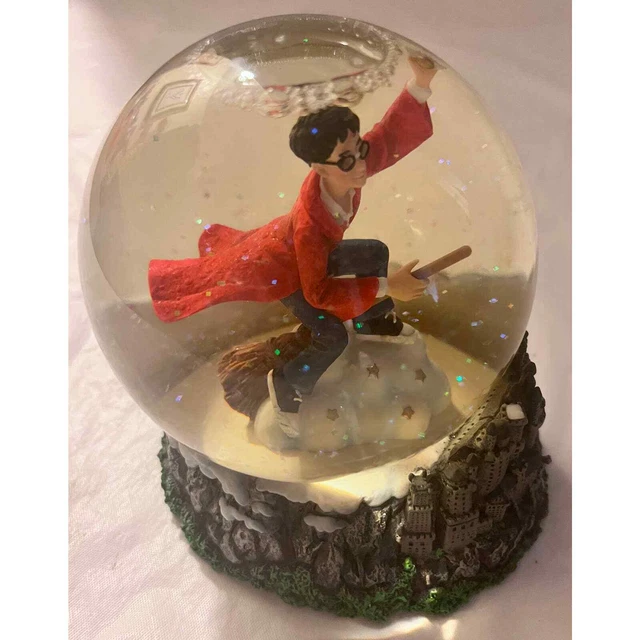Harry Potter Quidditch Snow Globe 2000 Vintage Dome - Warner Bros RETIRED Enesco