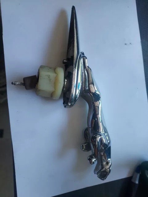 01 02 03 04 05 06 07 08 Jaguar S-TYPE Leaping Cat Hood Ornament Emblem Logo OEM
