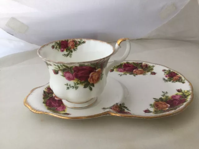 Royal Albert Doulton Old Country Roses  Snack Set, Tray + Teacup Uk