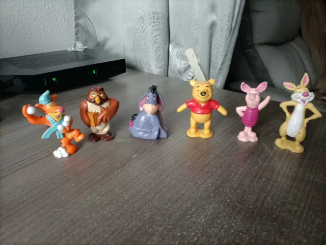 Lot de figurines , univers Disney , Winnie l'ourson