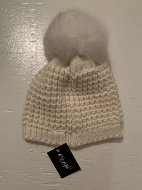 ❄️Women's Kyi Kyi Genuine Fox Fur Pom Pom Waffle Knit Beanie Hat Ivory ❄️