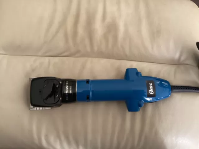 Oster Clipmaster Variable Speed Clipper w/case # 78150-013 Alpaca/sheep used 1x