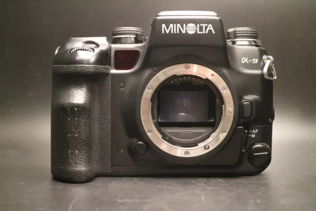 Read Near MINT] Minolta α9 a9 Alpha Maxxum Dynax 35mm Film Camera From JAPAN