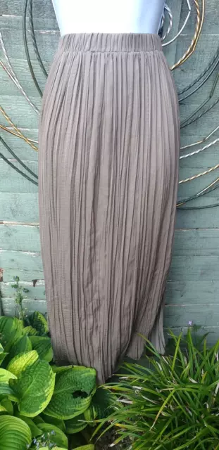 Elastic waist skirt 44 top