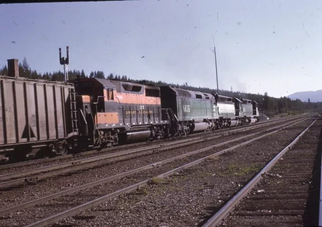 BN GN BREAT NORTHERN BURLINGTON Railroad Train Locomotive Original Photo Slide