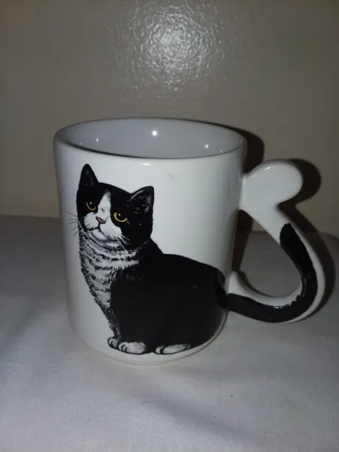Tuxedo Cat Kitten Coffee Tea Mug Ceramic Tail Handle Black White Vintage Japan