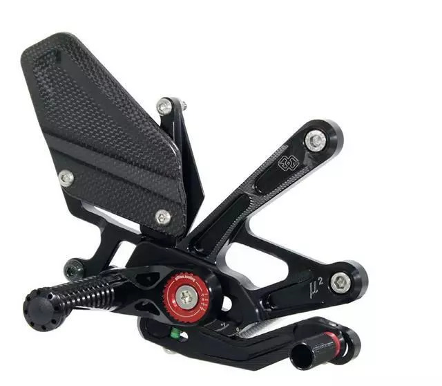 Yamaha YZF R1 R1M 2022 Gilles MUE2 Black/Red Adjustable Rearsets Footrests