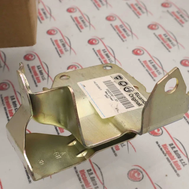 ABRI POMPE INJECTION Alfa Romeo Giulietta 13-16 Cod. 55251341 Neuf ...