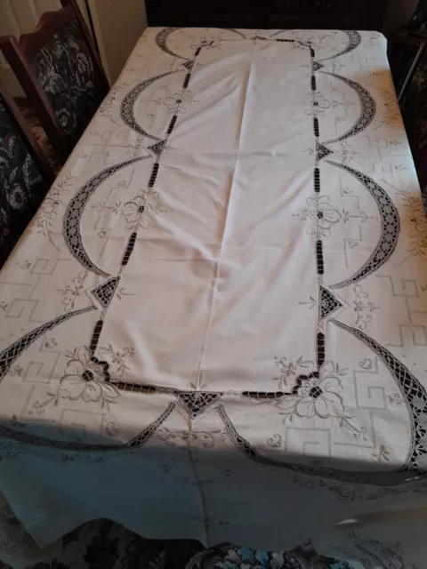 Beautiful  Large Vintage Cotton Drawn Thread Table Cloth 94" x 63"plus Napkins