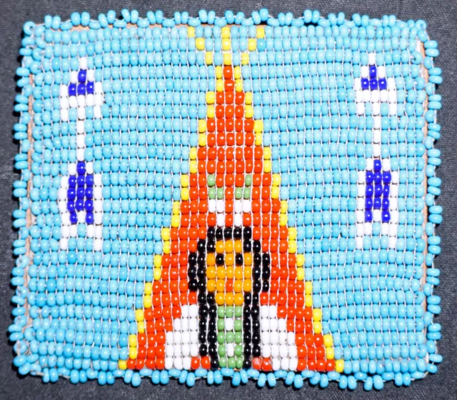 Native American Glass Seed Bead & Leather Coin Purse Indian in Teepee & Arrows