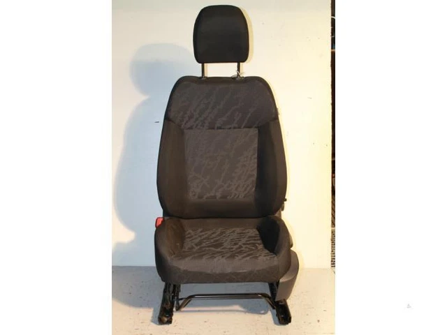 P178333 Sitz links PEUGEOT 3008 8846KA