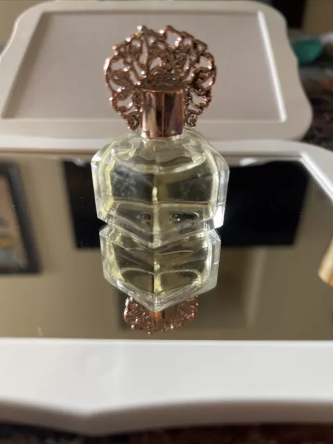 Vince Camuto Amore Never Used Eau De Parfum .25 fl oz Small Clear Bottle  Perfume