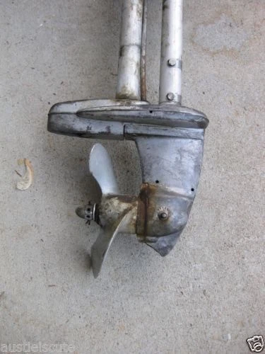 Rince-moteur Pour Hors-bord - Adaptateur De Nettoyage Pour Entrées D'eau Latérales - Pour Moteurs 60CV Et Plus