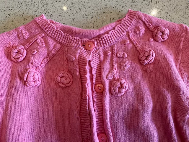 Cardigan rose bébé fille avec de beaux détails floraux 6-9 mois 2