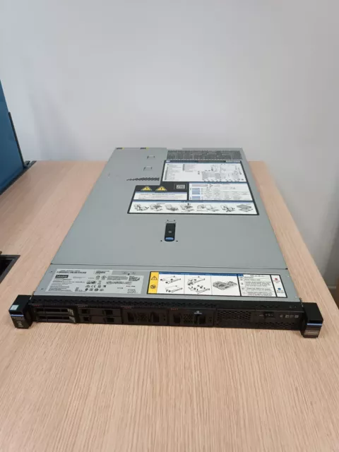 SERVEUR RACK 1U LENOVO System X3550M5 1x Intel Xeon Six Core E5-2620 V4 32 Go 2x