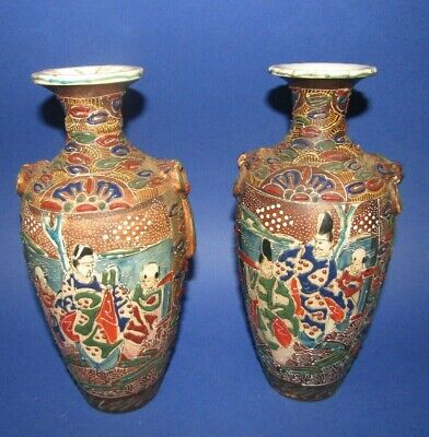 Paire vases Satsuma période Meiji XIXeme Japon japanese vases ceramic Moriage