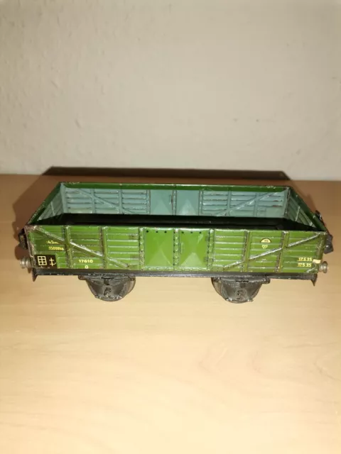 Märklin,  Spur 0 offener Güterwagen -Nr.17610- grün, Blech