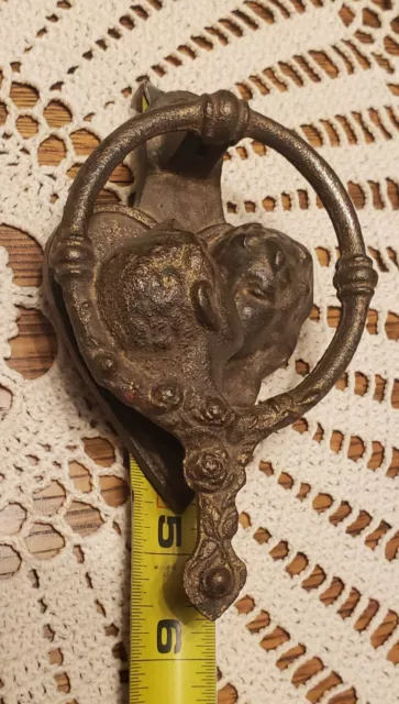 Vintage 1960s Kissing Couple Cast Iron Door Knocker Art Decor Heavy Duty (Video)