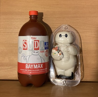 baymax with mochi funko pop chase