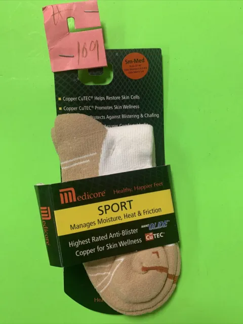 Medicore White Sport Anti-Blister Socks small/medium Men’s 5-8 Women’s 6.5-9.5