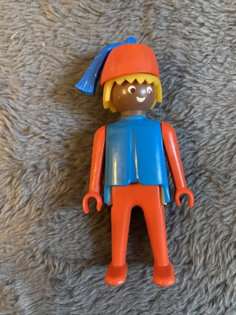 Figurine PLAYMOBIL Homme Brun - Haut Jaune, Pantalon Rouge - Réf. 3467/3469 - Occasion