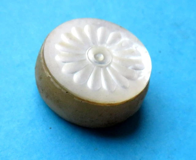 Antique  Early 19Th C Sewing Carved Pearl Si ,Palais Royal Sewing Thread Waxer