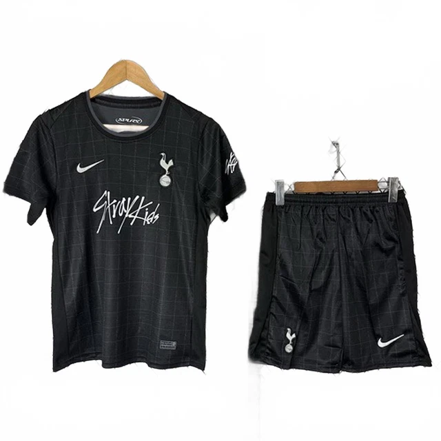 Nike Tottenham Hotspur Stray Kids Nike Tottenham Hotspur Stray