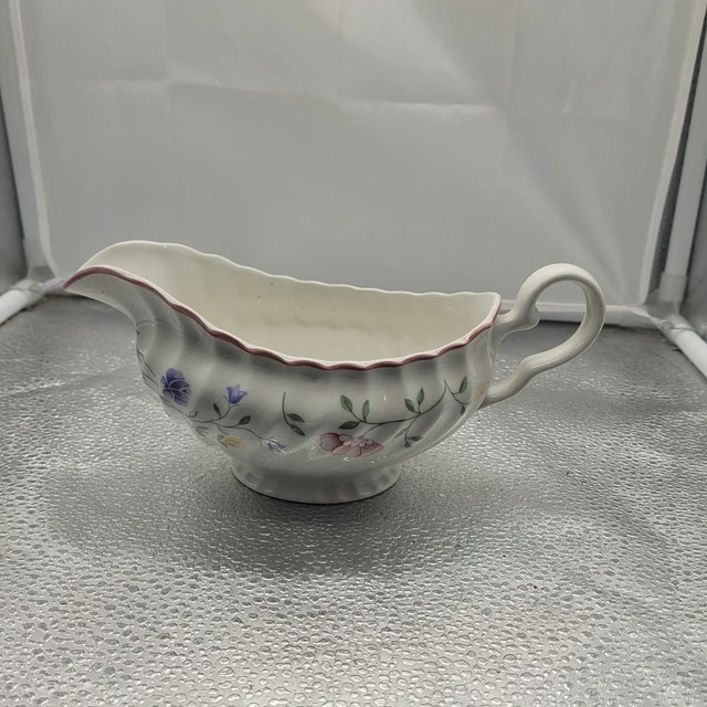 Vintage 1988 Johnson Brothers White Pink Floral Summer Chintz Gravy Sauce Boat