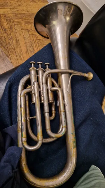 Altes Euphonium mit 3 Ventilen Mit Zubehör Und Beutel .