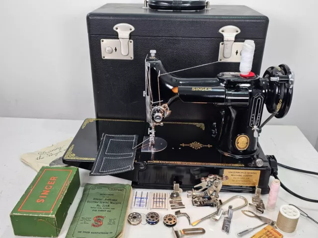 1952 Vintage Singer 221K Featherweight Sewing Machine,Serviced,Electric Pat Test