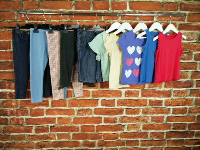 Magliette Pantaloncini Top Bermuda Pacchetto Ragazze Età 4-5 Anni Gap Next Ecc 110Cm