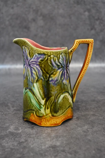 Ancien Pichet En Barbotine D'onnaing Decor Iris Ref Ap158