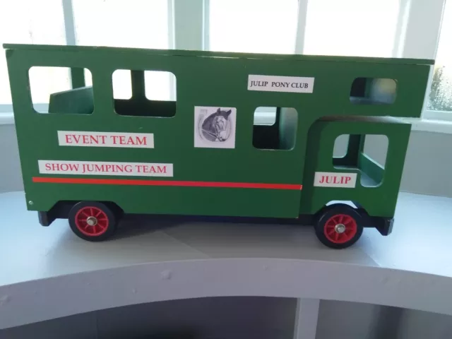 Julip Vintage Large Green Three Horse Transporter Lorry