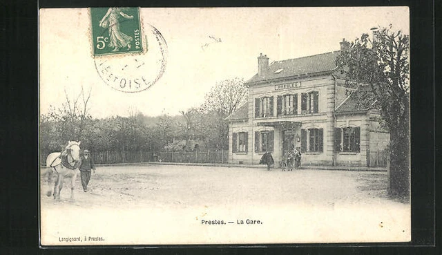 CPA Presles, La Gare, le bâtiment de la Gare