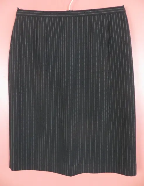 SK19402- LE SUIT Women 99% Polyester Pencil Skirt Black White Striped Lined 14