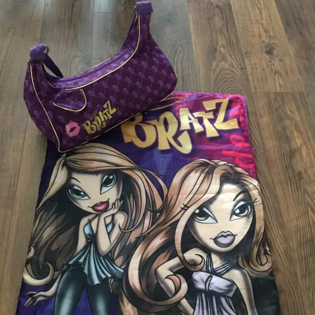 Youth Bratz Dolls Sleeping Camping Bag Party Sleepover Bed With Carry Bag 2003