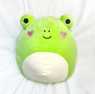 heart cheek frog squishmallow