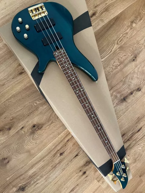 Yamaha RBX760A translucent green Ash Body aktiv Bass