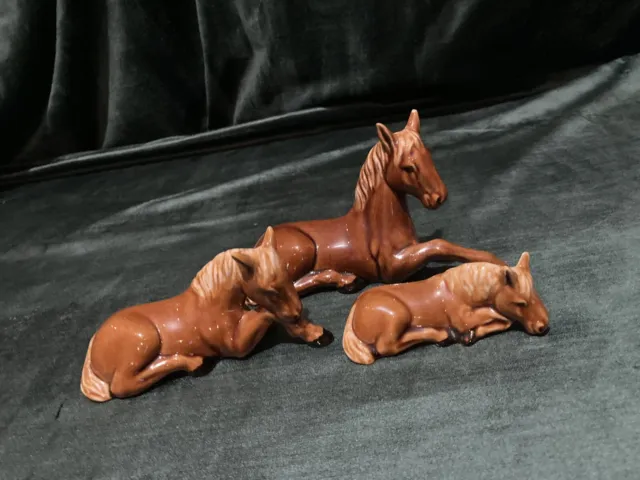 Vintage Australian Pottery Lyndale Moss Horses lot Of 3, 17cm 13cm 10cm Ornament