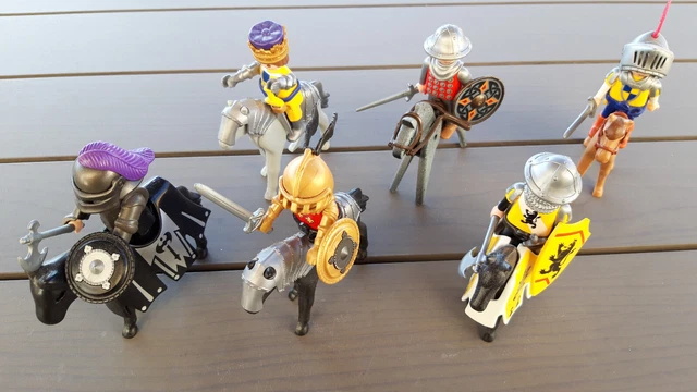 Gros Lot De Playmobil Chevaliers - Personnages Et Accessoires - Vintage